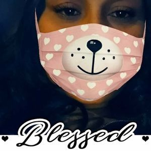 Meet your Posher, Latisha